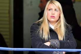 She made her formal debut in paris at the bal des débutantes in 2001. Che Fine Ha Fatto Barbara Berlusconi La Figlia Di Silvio E La Nuova Vita
