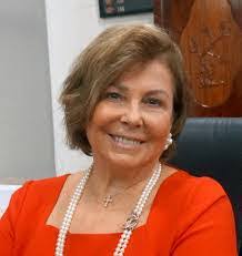 Doris Cho's Instagram, Twitter & Facebook