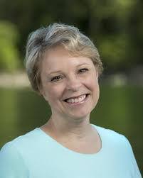 Beverly Lightsey's Instagram, Twitter & Facebook