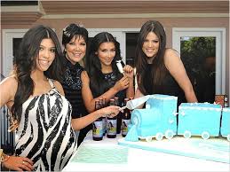 Clebs Baby Showers Kourtney S Baby Shower Nicole Richie S Baby Shower Click Her Celebrity Baby Showers Celebrity Baby Shower Dresses Kourtney Kardashian Baby