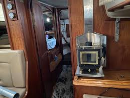 Nein es ist nur die heizung /does it burn? Installing A Cubic Mini Wood Stove Anyone Have Suggestions Ideas For How To Create A Leveling Block For The Chimney Not Sure How To Fabricate It Sailing