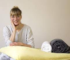 Jetzt wohnung kaufen in friedrichshain. Osteopathie Am Ostkreuz Berlin Friedrichshain Eva Papouschek Therapeutensuche Theralupa De