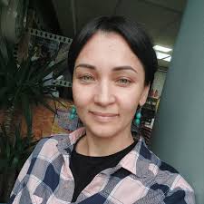 Charlies Barbers Lucan