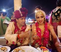 A year after indian army major vibhuti dhoundiyal was martyred in an encounter with terrorists in pulwama, his widow wife nikita kaul dhoundiyal is all set. Major Dhoundiyal At Time Of His Marriage 6 Months Back With Nitika Kaul He Was Killed Today By Islamists In Kashmir Indiaspeaks