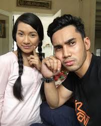 Menurut idris, 30 tahun, dia masih mencari tarikh baru dan memutuskan untuk melangsungkan majlis itu hujung tahun ini. Idris Khan Pindah Ke Rumah Sewa 12 Penghuni Hiburan Mstar