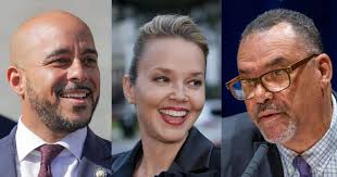 The big question in the race for New Orleans mayor: Can Helena Moreno avoid  a runoff?  https://www.nola.com/news/politics/new-orleans-mayor-race-moreno-duplessis-thomas-campaigns/article_213679ab-c90f-4edf-8174-bb7405f87af0.html?utm_campaign  ...