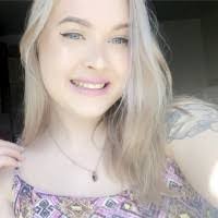 Leah Quist's Instagram, Twitter & Facebook