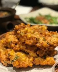 Berikut ini tips membuat gorengan bakwan tidak terlalu berminyak dari corporate chef parador hotels & resorts gatot susanto: Resep Bakwan Jagung Yang Renyah Ala Rumahan