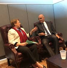 Alain berset (born 9 april 1972) is a swiss politician of the social democratic party. Alain Berset On Twitter Had A Meeting With Mbachelet This Courageous Lady Former President Of Chile Has Been Un High Commissioner For Human Rights Since September This Demanding Role Is