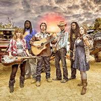At the time of posing, steve 'n' seagulls' thunderstruck cover has received over 5 million views and counting. Steve N Seagulls Tickets Tour Dates 2021 2022 Stereoboard