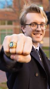 Our joint ✨Staff Spotlight✨ this month is Dr. Ann Jolly, an Interim  Assistant Dean & Clinical Assistant Professor at Cato College of Education!  Dr. Jolly finds supporting student teachers as they transition