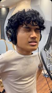 Back in the studio to work