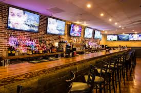 Norton's always strives to create a family atmosphere where everyone can enjoy their favorite sporting event while enjoying great food and drinks. Locations Phillys Sports Grill