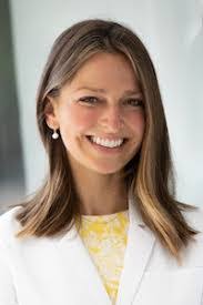 Elizabeth Cusick's Instagram, Twitter & Facebook