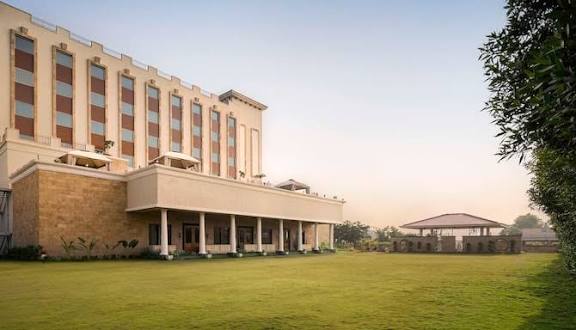 Host elegant meetings and events in Yavatmal | Radisson Hotels