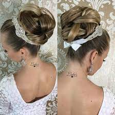 W hen you begin looking for wedding updos, let's just say it can get real scary, real quick. 35 Romantic Wedding Updos For Medium Hair Wedding Hairstyles 2021 Hairstyles Weekly