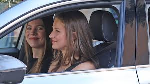 Esto es lo que está haciendo ahora la infanta Sofía en Zarzuela si sigue  los pasos