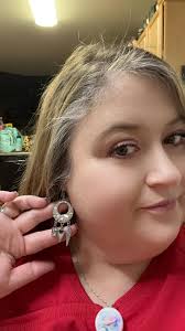 Breakfast of champs 😆 When do you take your tree down? 🙃