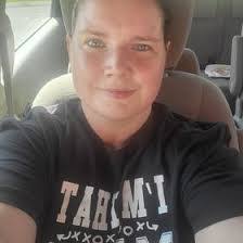 Kim Presley's Instagram, Twitter & Facebook