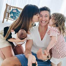 Robert lewandowski knows where his roots are.despite being based in germany since 2010, the robert lewandowski owns a stunning apartment in warsaw that cost £7mcredit: Uberglucklich Kicker Robert Lewandowski Zeigt Seine Familie Promiflash De