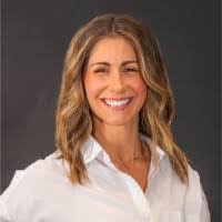 Laurie Sprague's Instagram, Twitter & Facebook