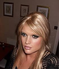 Denise Glasgow's Instagram, Twitter & Facebook