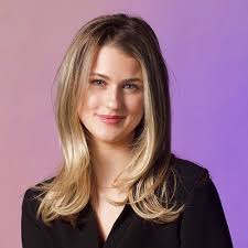 Perfect example of the importance of an alumni network