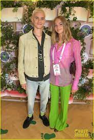 Romeo beckham was born on september 1st, 2002 as the son of david and victoria. P0 Lq5jizdedm