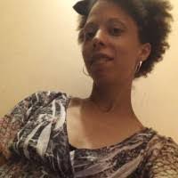 Amber Rau's Instagram, Twitter & Facebook