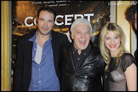 Tutti i titoli e le novità in vendita online a prezzi scontati su ibs. Nicolas Guy Bedos Et Melanie Laurent Avant Premiere Du Film Le Concert A Paris Le 5 Fevrier 2010 Purepeople
