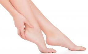 Nyeri tumit atau dalam dunia kedokteran disebut dengan istilah plantar fasciitis merupakan suatu kondiri dimana tumit menjadi lemah, membengkak dan meradang, akibatnya tumit atau telapak kaki. Tips Kesihatan Untuk Tumit Kaki Yang Merekah Menarik Pamapedia