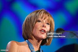 127 Sandi Young Photos & High Res Pictures