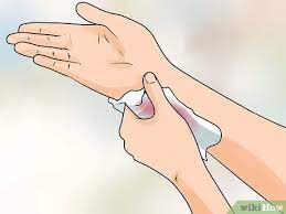 The cut is deep and the edges of the skin are jagged or parted. How To Determine If A Cut Needs Stitches 9 Steps With Pictures
