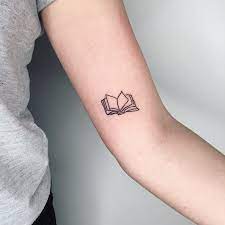 Tiny Weeny Book Done Southcitymarket Linework Lineworkers Illustration Naive Naiveart L Tattoo Books Book Tattoo Tattoos