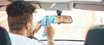 Wipe in a vertical, then horizontal pattern. How To Clean Car Windshield Inside Peters Chevrolet Buick Chrysler Jeep Dodge Ram Fiat