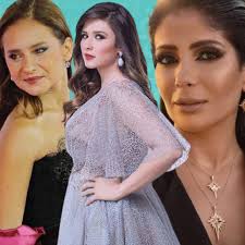قامت الفنانة ياسمين عبد العزيز جمهورها، بمداعبة جمهورها عن طريق نشر صورة جديدة لها على صفحتها الرسمية على موقع الصور الشهير إنستجرام. Ø£Ø¬ÙˆØ± Ø§Ù„Ù†Ø¬Ù…Ø§Øª Ø§Ù„Ù…ØµØ±ÙŠØ§Øª Ù„Ø±Ù…Ø¶Ø§Ù† 2021 ÙˆÙŠØ§Ø³Ù…ÙŠÙ† Ø¹Ø¨Ø¯ Ø§Ù„Ø¹Ø²ÙŠØ² ØªØªÙÙˆÙ‚ Ù…Ø¬Ù„Ø© Ø§Ù„Ø¬Ø±Ø³