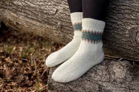 So entstehen im inneren des strickstücks keine spannfäden. Socken Selber Stricken Im Fair Isle Muster Hand Im Gluck