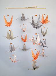 Segera saja bikin hiasan gantung yang indah untuk kamar kamu. 8 Cara Membuat Hiasan Dari Kertas Origami Hemat Bujet Cantik