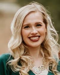 Karlie Collins's Instagram, Twitter & Facebook