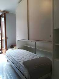 Letto singolo a scomparsa con mobiletto linea azzurra prezzo eur.45,00 non trattabili letto singolo a scomparsa con mobiletto linea azzurra ottaviano (na). Arredamento Stanza Con Letto Singolo Con Armadio A Torino