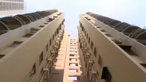 Suicide in Kolkata: স্ত্রী দিল্লিতে, সাতসকালে দক্ষিণ কলকাতার অভিজাত আবাসন থেকে  ঝাঁপ বৃদ্ধের - Bengali News | An old man committed suicide by jumping from  an elite residence in South Kolkata at