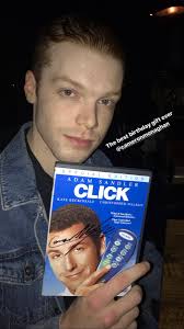 •Cameron Monaghan SOURCE•