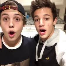 This Makes Me Really Happy Matthew Espinosa Carter Reynolds Hayes Grier