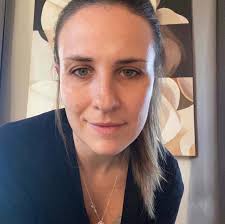 Kate Geiger's Instagram, Twitter & Facebook