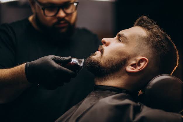 Men's beard grooming