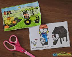 Looking for some really great books to read aloud that your 1st grader will love? Free Farm Printable Beginner Reading Books
