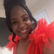 Big sis, little sis! 🫶 Get your tickets now to experience #Moana2