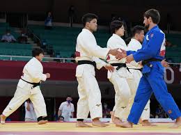 Check spelling or type a new query. Zbyx2ch17edy9m