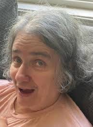 Catherine Cheshire's Instagram, Twitter & Facebook