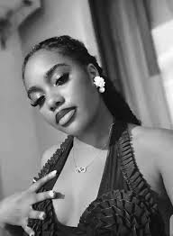 Hmm If I were creating a male oc, what design would I make to attract men  😏✨ Edit: I making a bl ship oc so yea :3 (Comment down what your thoughts) 